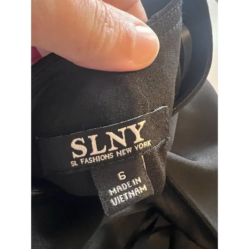 SLNY Women's Size 6 Dress NEW Fit‎ & Flare Sleeveless Overlay Pleated Pockets